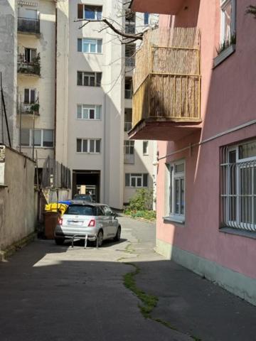 Appartement Sunny House One à Bratislava Extérieur photo